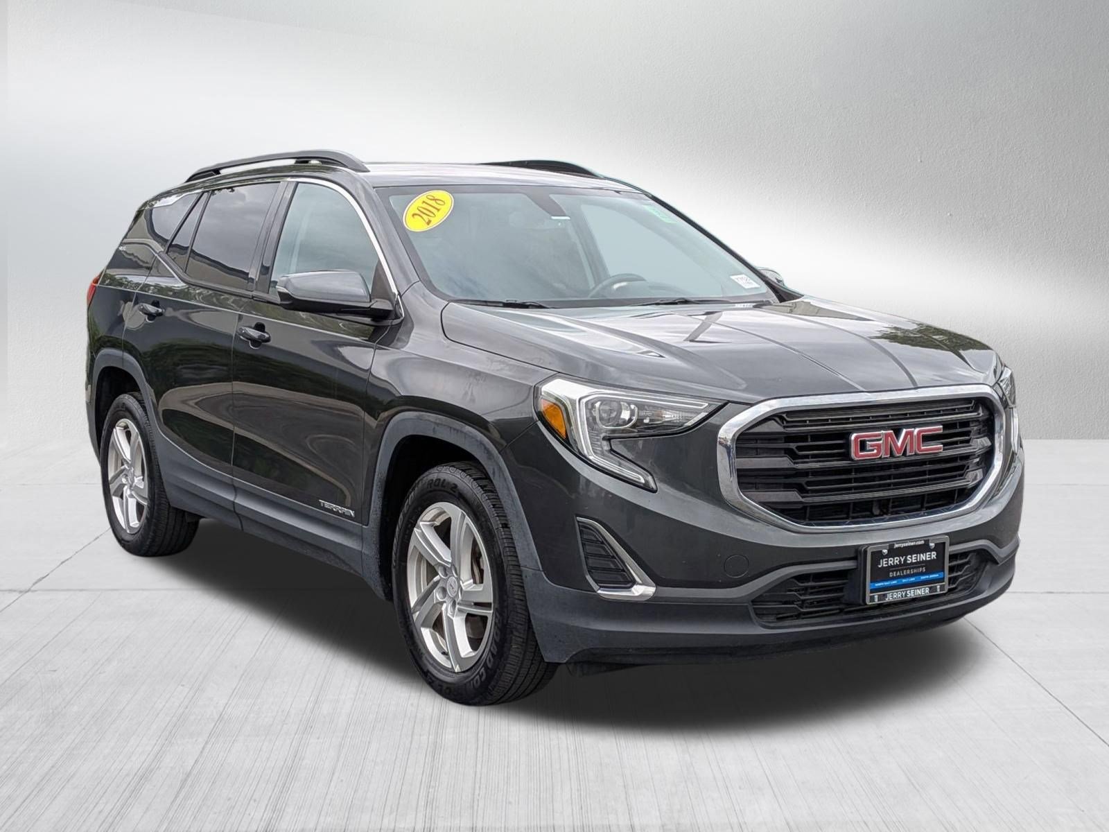 Used 2018 GMC Terrain SLE w/ Driver Convenience Package AWD/4WD image 7