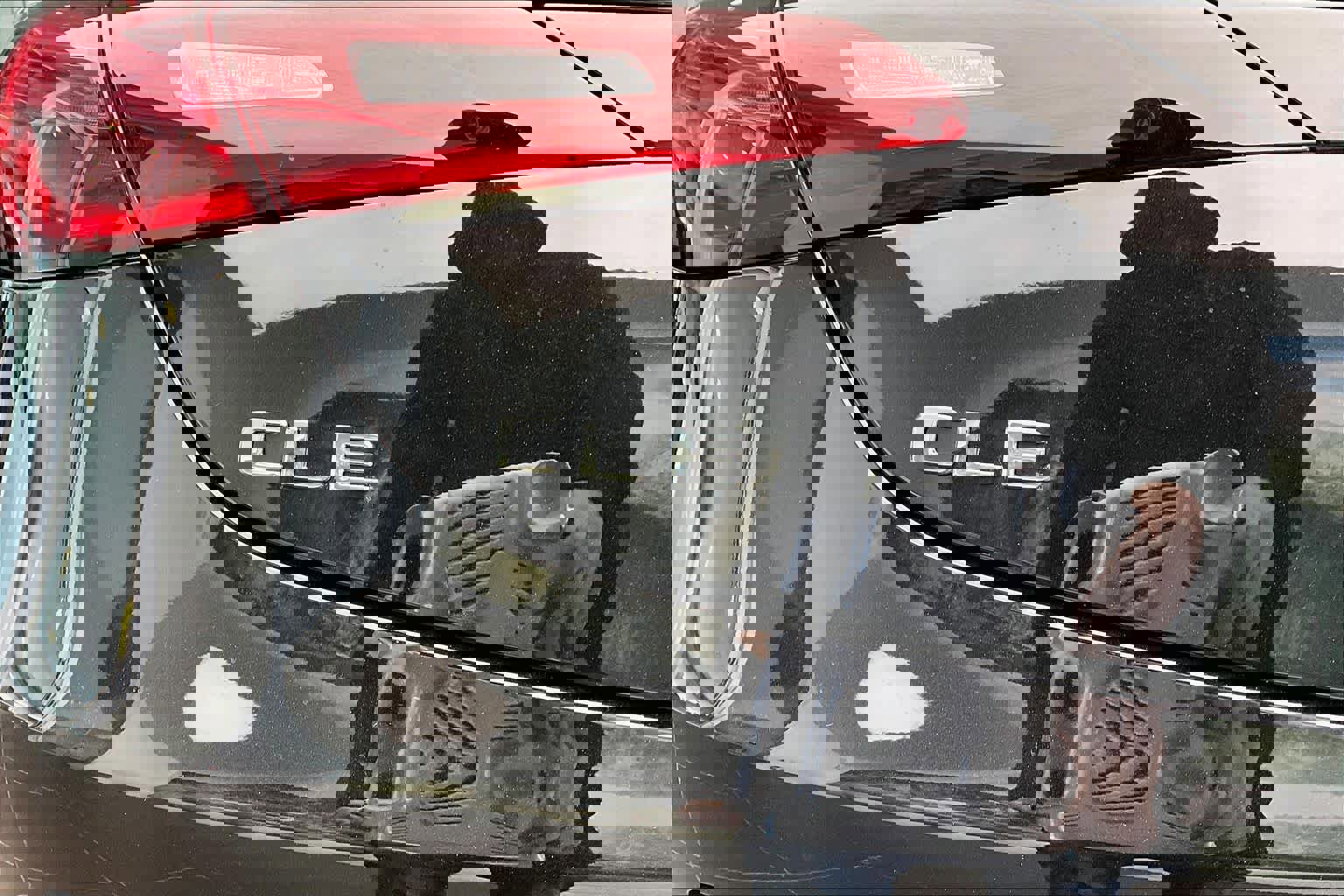 Used 2024 Mercedes-Benz CLE 300 4MATIC Coupe image 32