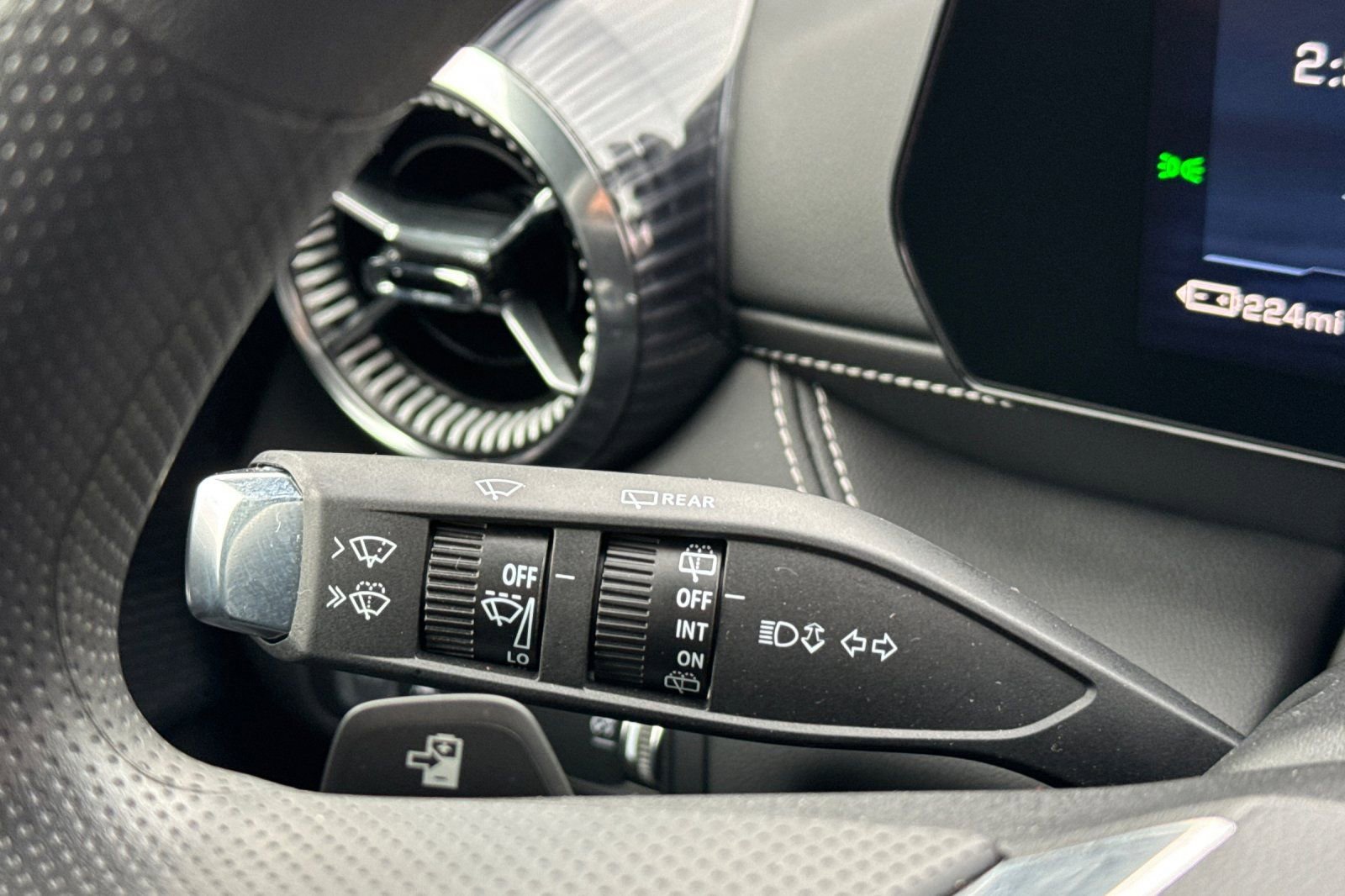 Used 2026 Chevrolet Blazer EV LT image 34