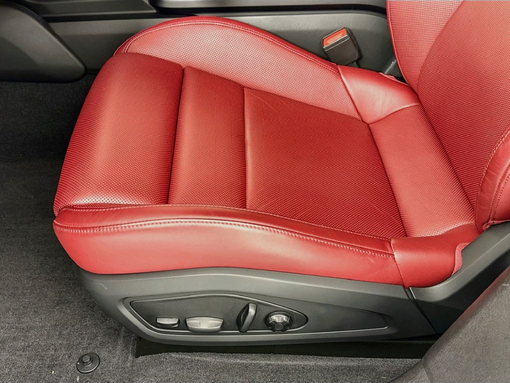 Certified 2023 Porsche Taycan 4S AWD/4WD image 13