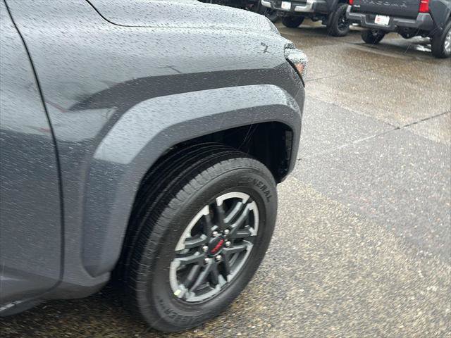 Certified 2025 Toyota Tacoma TRD Sport AWD/4WD image 46