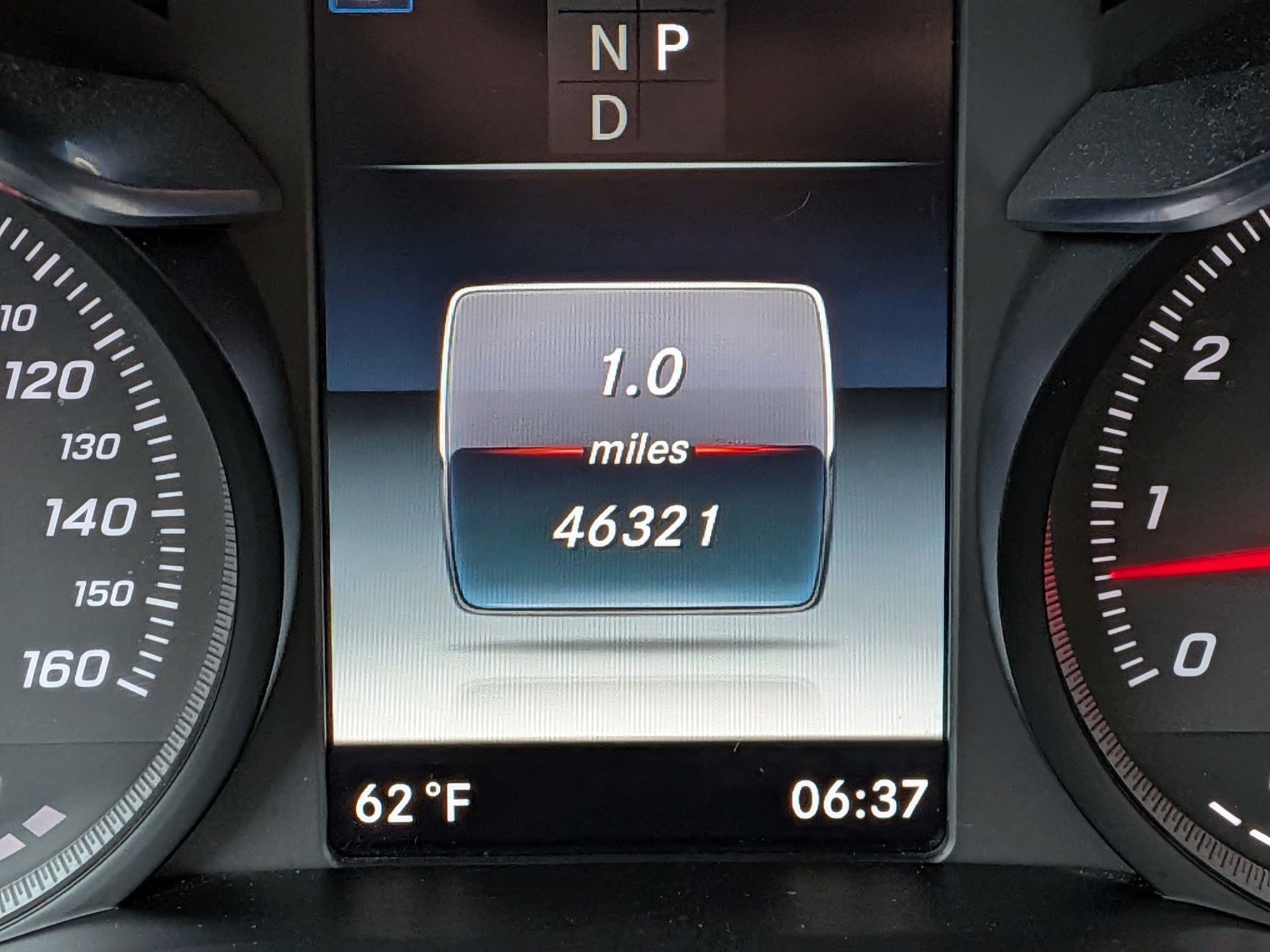 Certified 2019 Mercedes-Benz GLC 300 4MATIC w/ Premium Package image 17