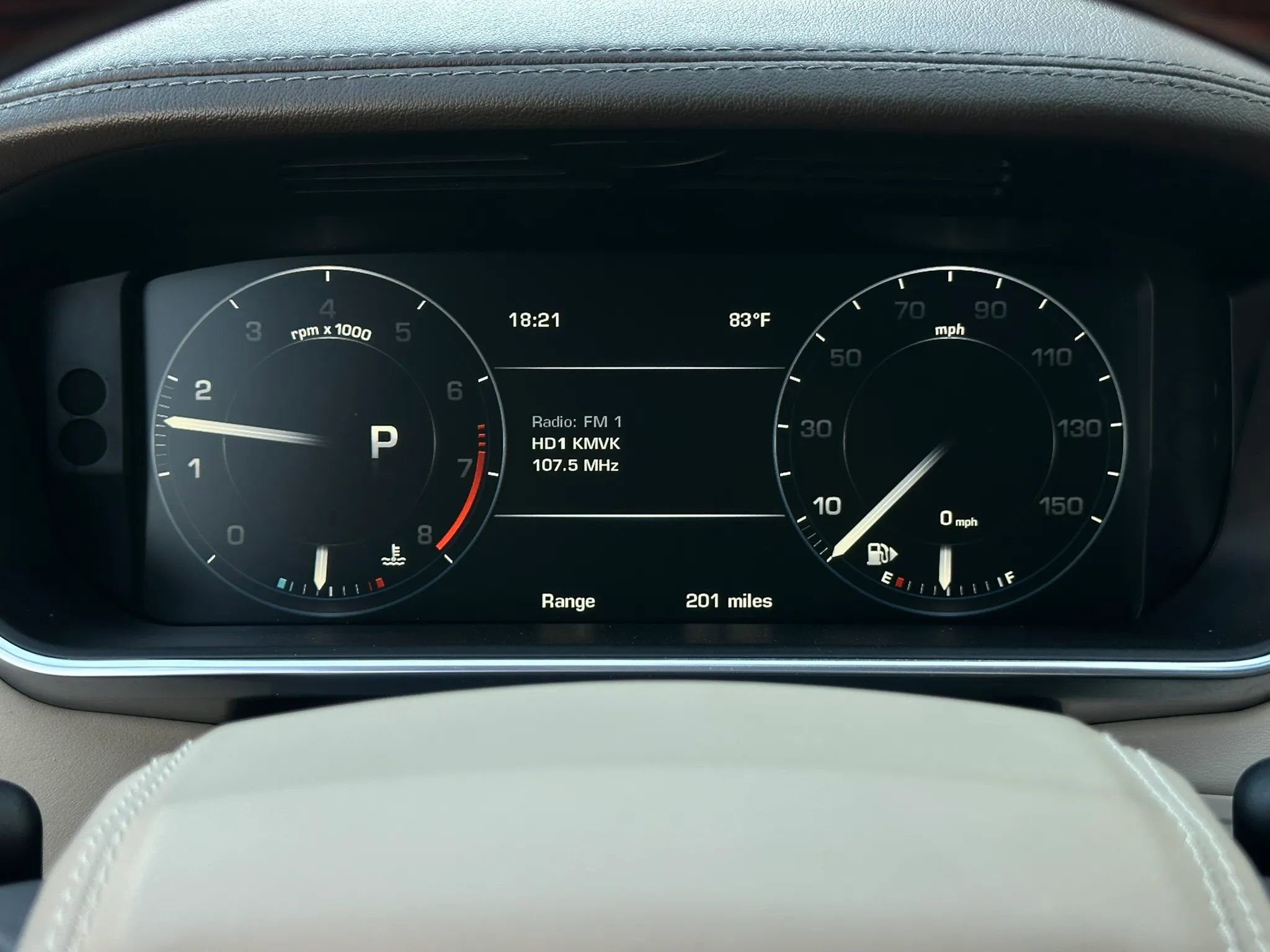 Used 2016 Land Rover Range Rover HSE image 33