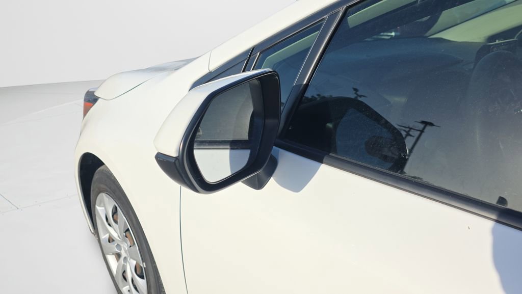 Used 2023 Toyota Corolla LE image 36