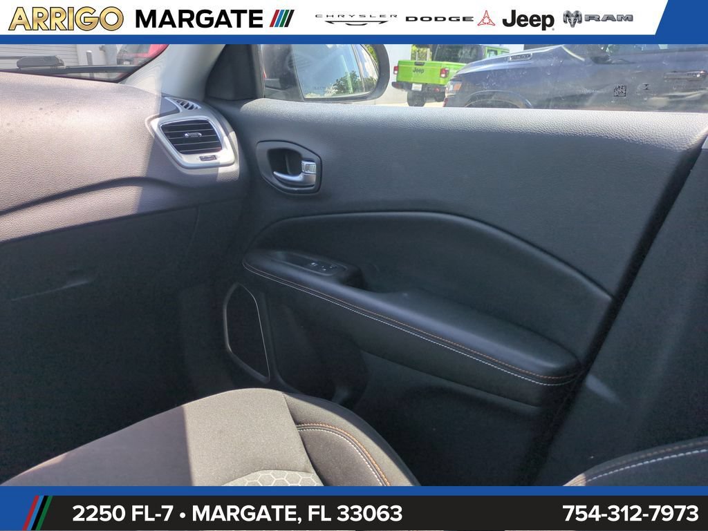 Used 2021 Jeep Compass Sport FWD image 18