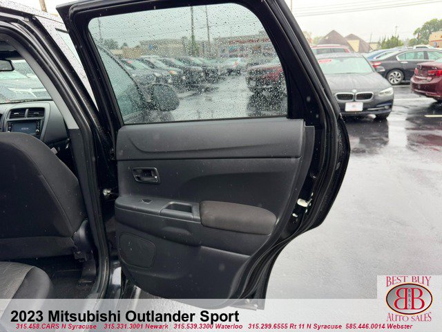 Used 2023 Mitsubishi Outlander Sport SE AWD/4WD image 14