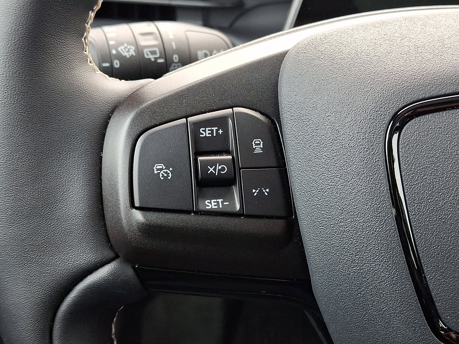 Certified 2025 Ford Mustang Mach-E GT image 27