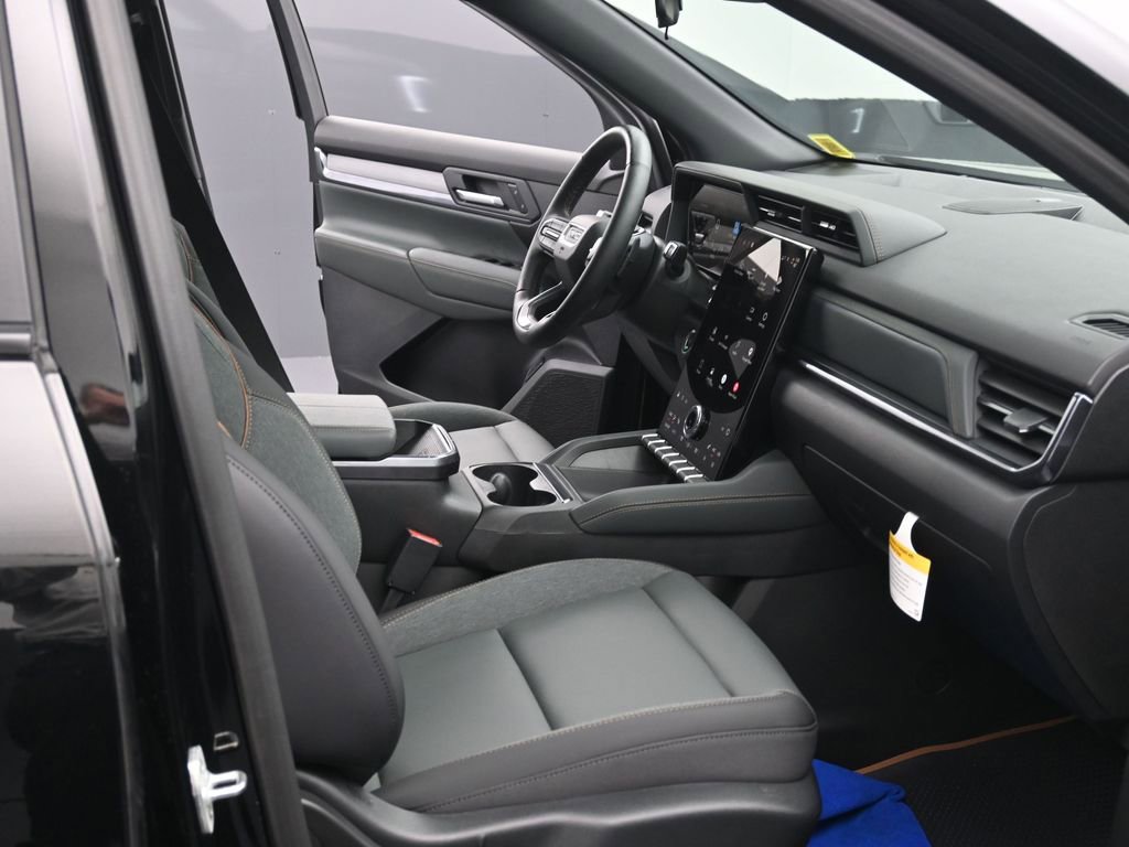 Used 2026 GMC Terrain AT4 image 11