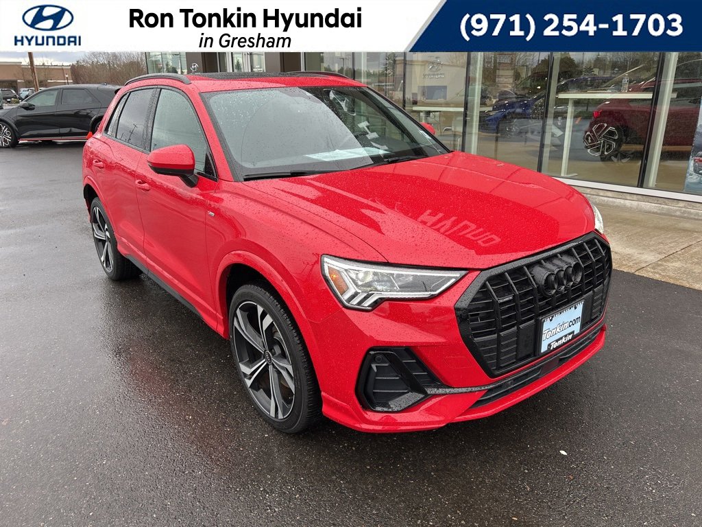 Used 2024 Audi Q3 2.0T Premium Plus image 1