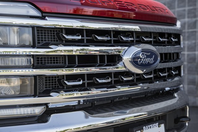 New 2026 Ford F250 Lariat w/ FX4 Off-Road Package image 12