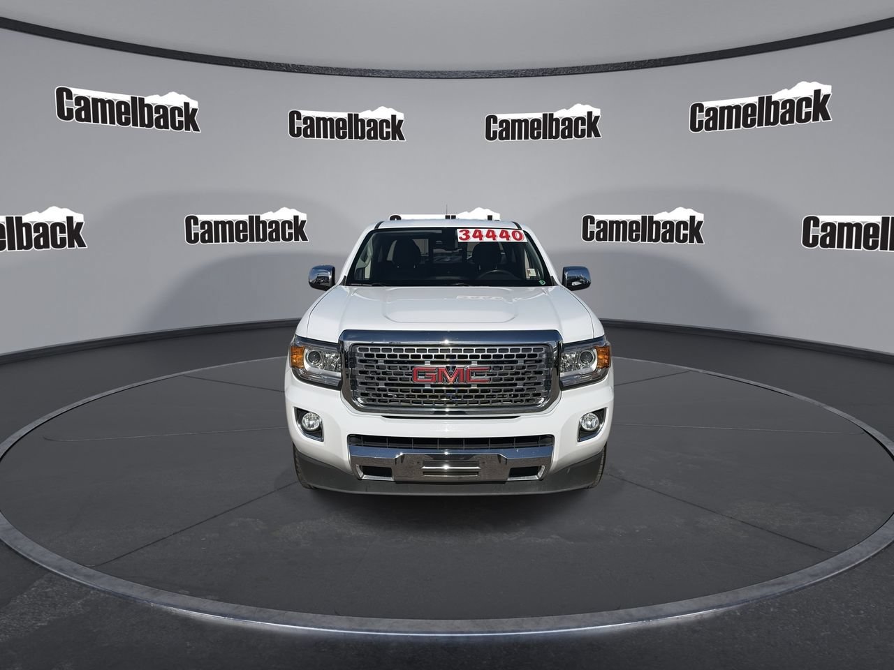 Used 2020 GMC Canyon Denali RWD image 2