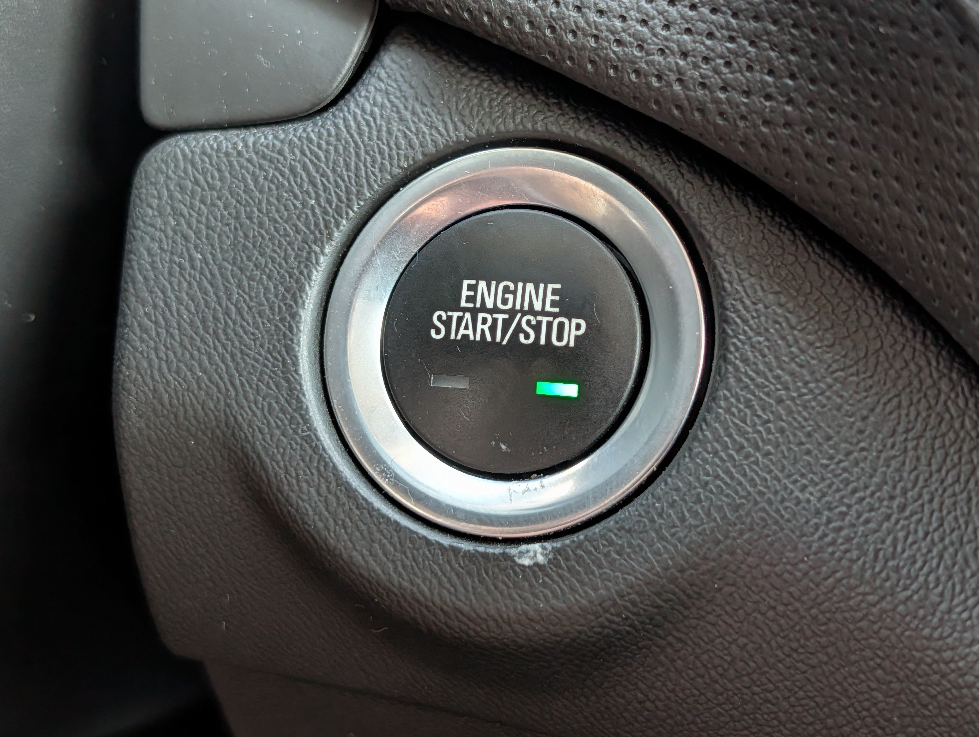 Used 2022 Chevrolet Equinox Premier AWD/4WD image 29