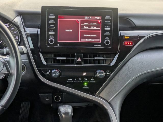Used 2022 Toyota Camry SE image 15