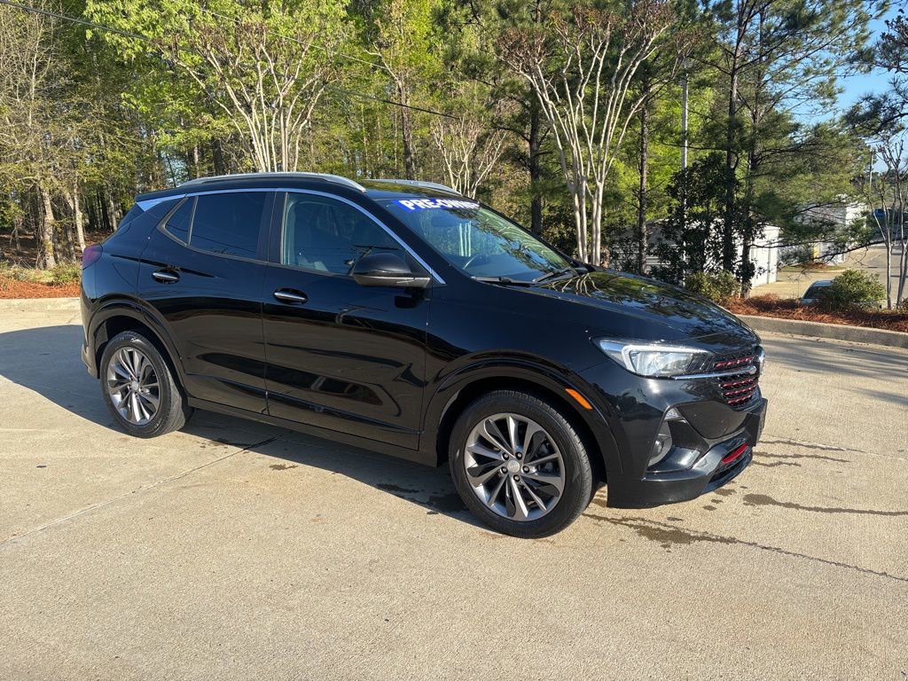 Used 2021 Buick Encore GX Select w/ Sport Touring Package image 3