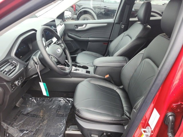 New 2025 Ford Escape SE w/ PHEV Premium Package image 2