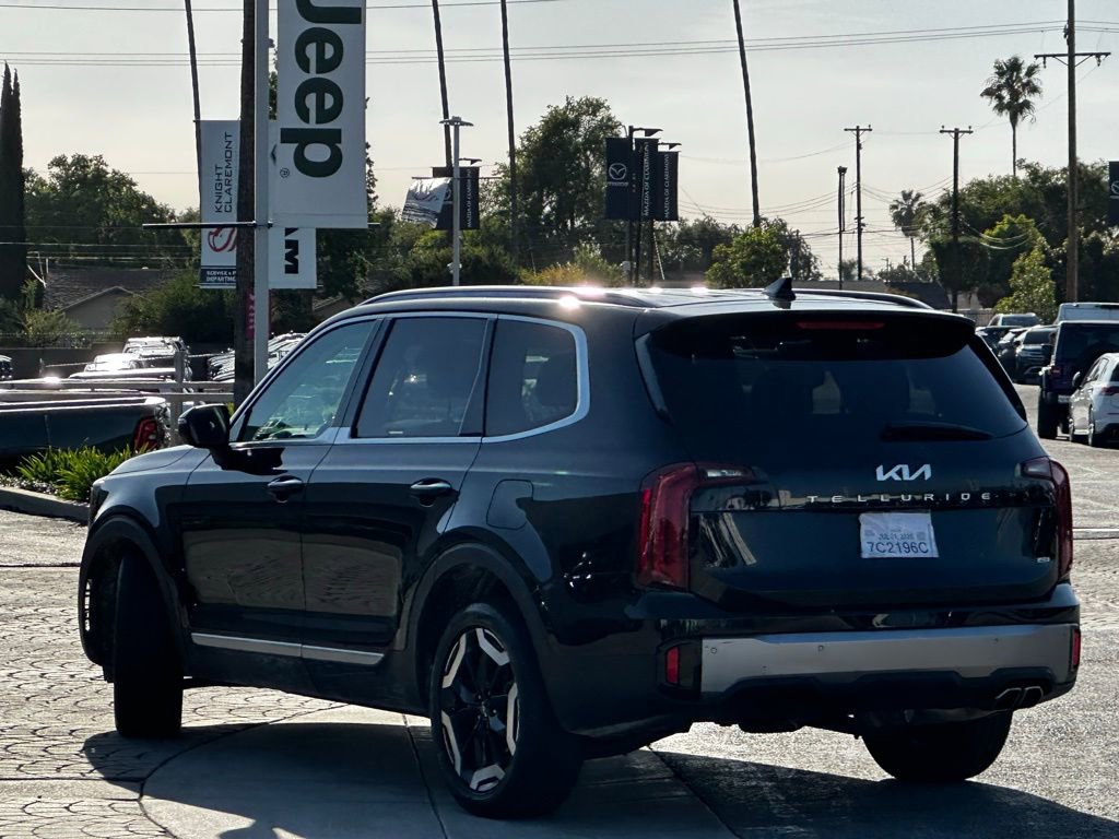 Used 2025 Kia Telluride S video 2