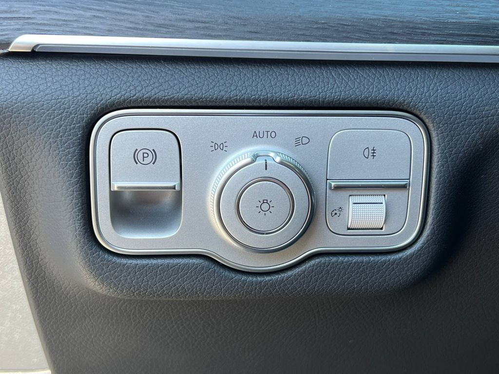 New 2026 Mercedes-Benz GLE 350 4MATIC image 17