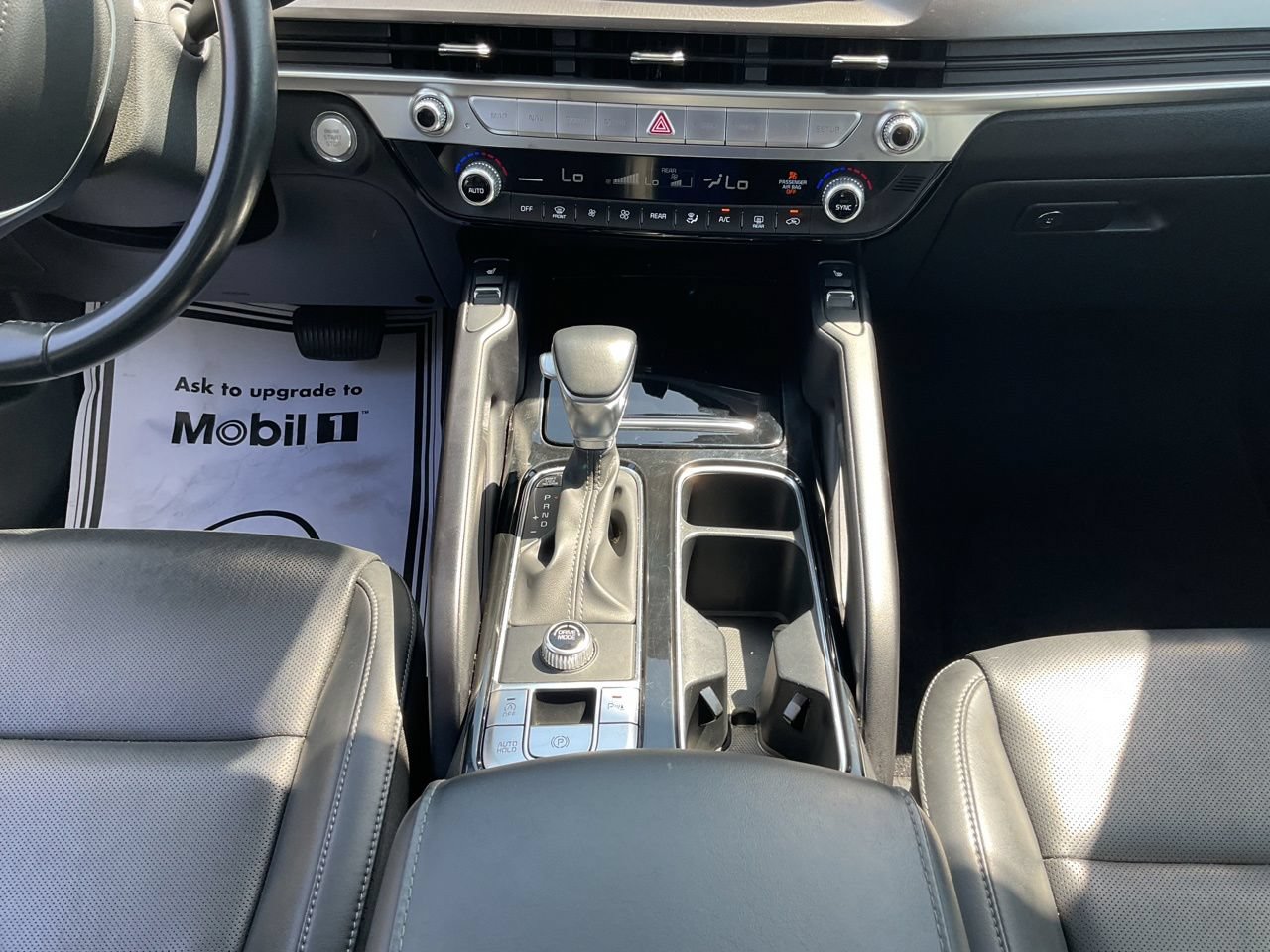 Used 2025 Kia Telluride S FWD image 21