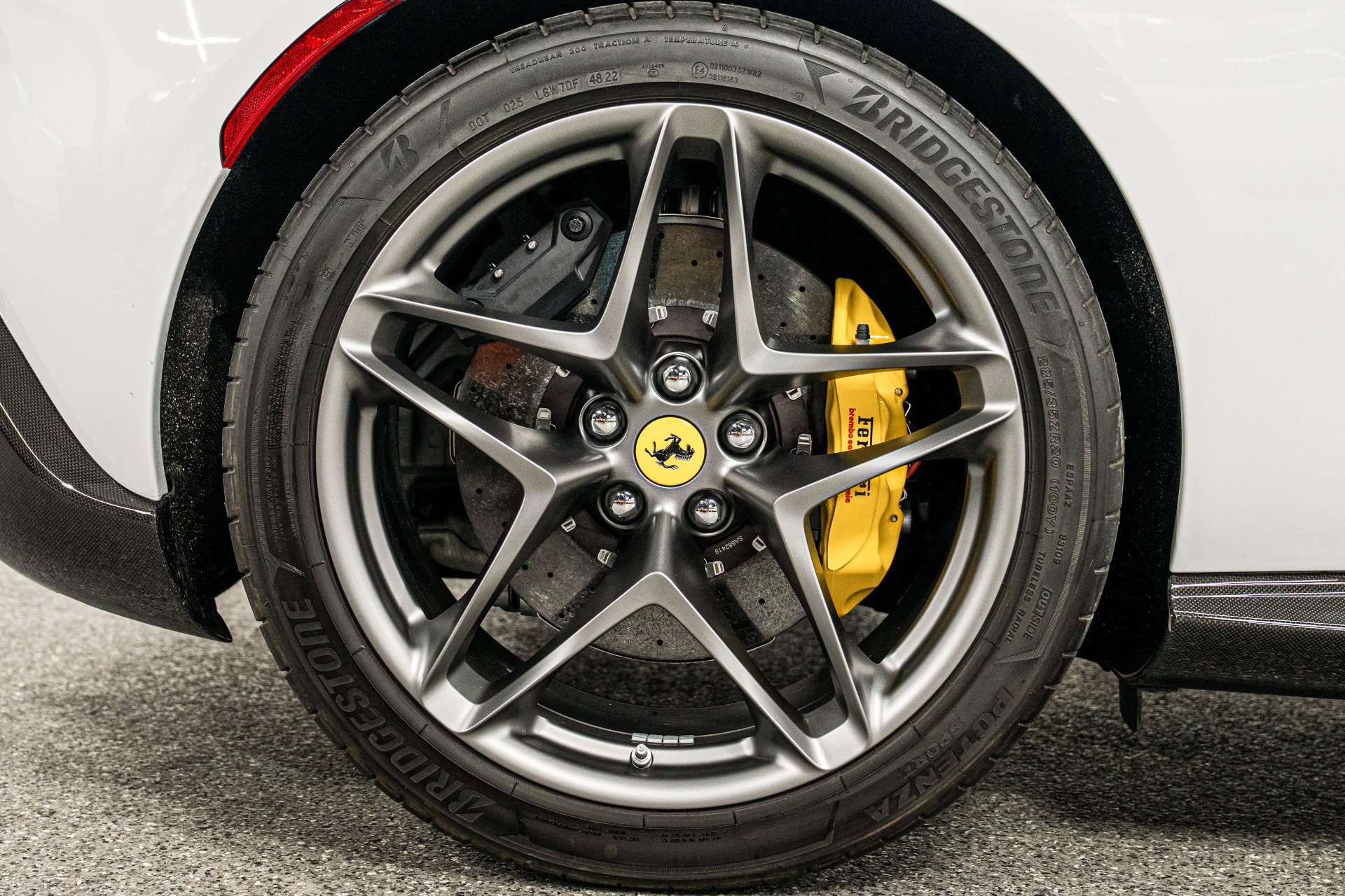 Used 2022 Ferrari Roma image 37