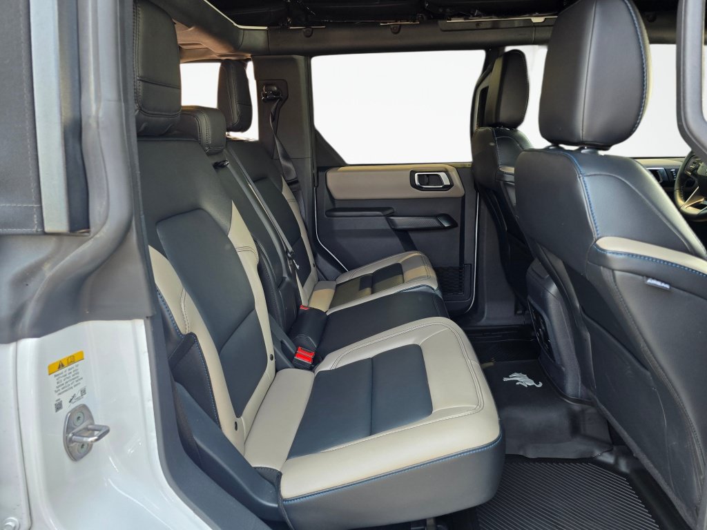 Used 2024 Ford Bronco Wildtrak AWD/4WD image 22