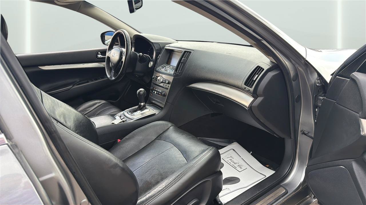 Used 2011 INFINITI G25 x w/ Moonroof Pkg AWD/4WD image 14