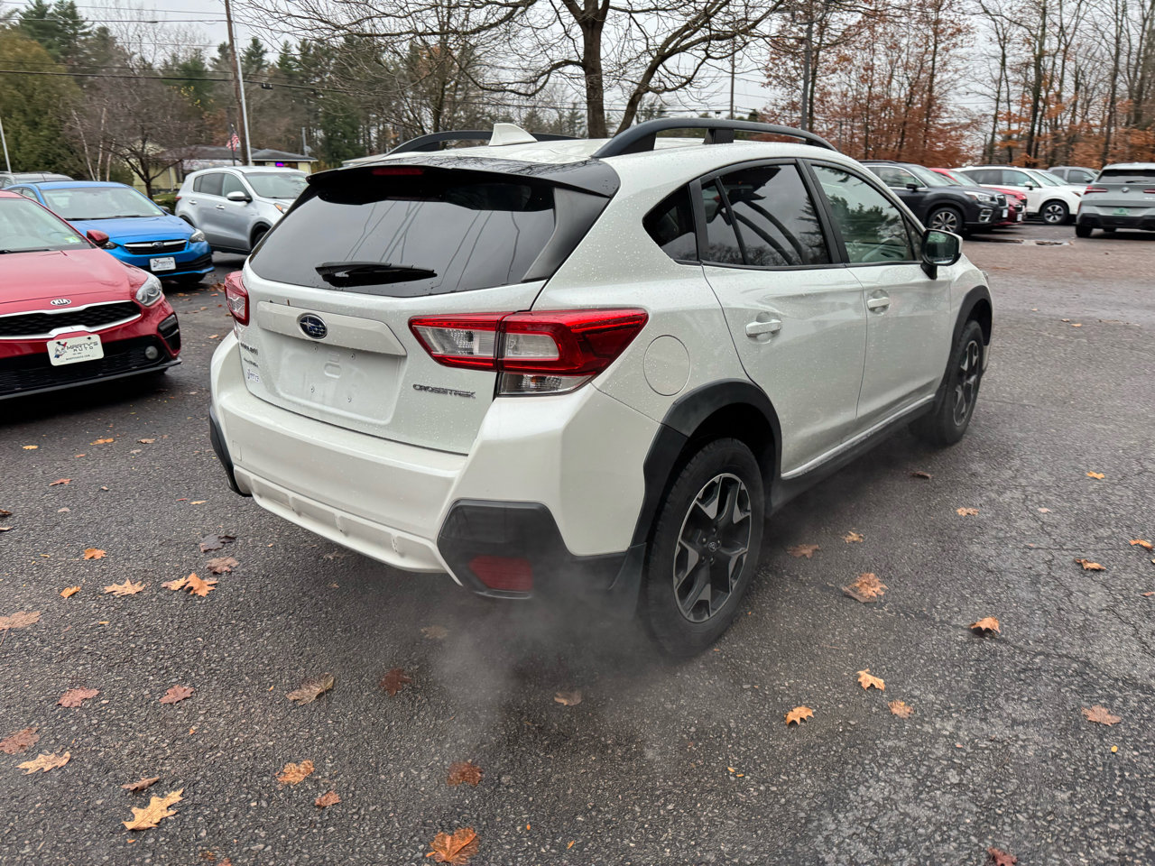 Used 2019 Subaru Crosstrek 2.0i Premium w/ Moonroof Package image 5