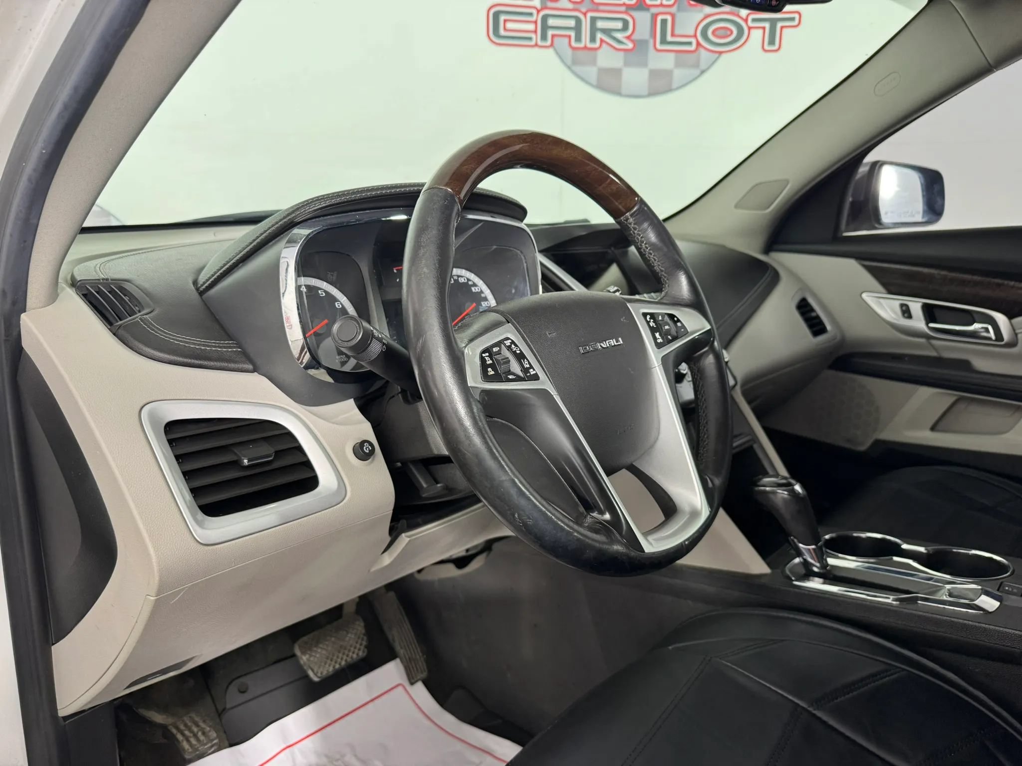 Used 2017 GMC Terrain Denali FWD image 10