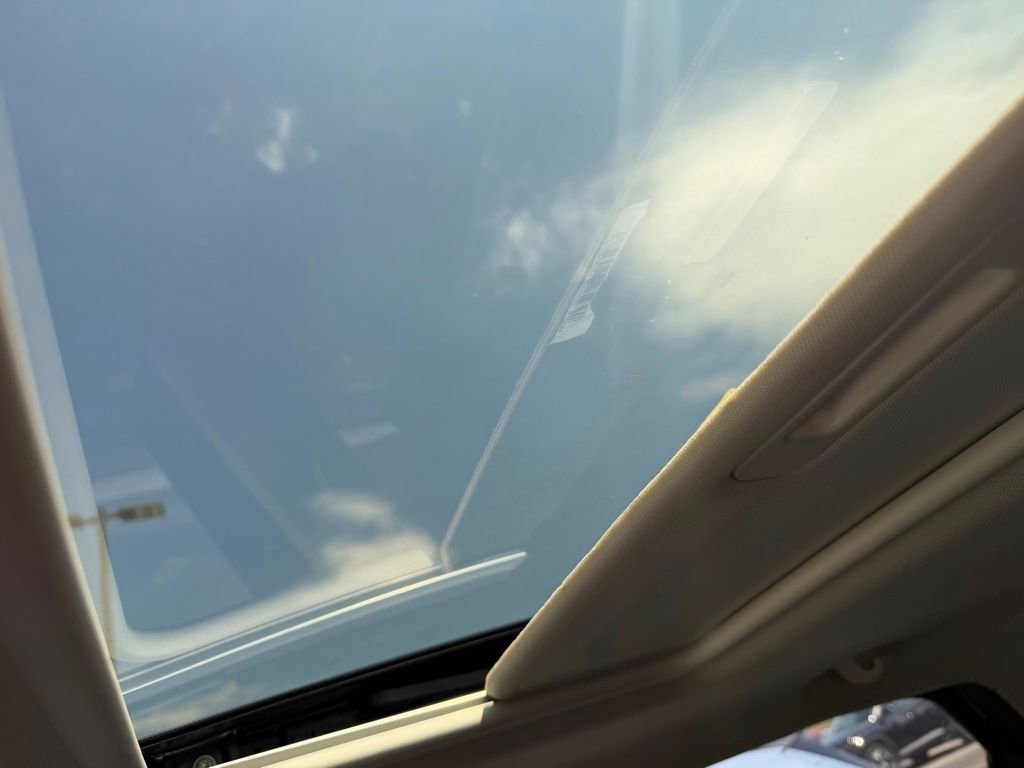 Used 2019 Ford EcoSport SE w/ SE Convenience Package FWD image 9
