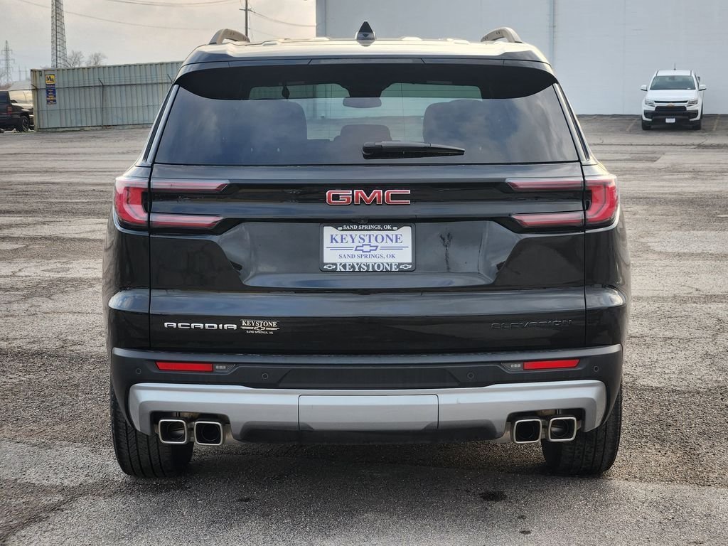 Used 2025 GMC Acadia Elevation FWD image 6