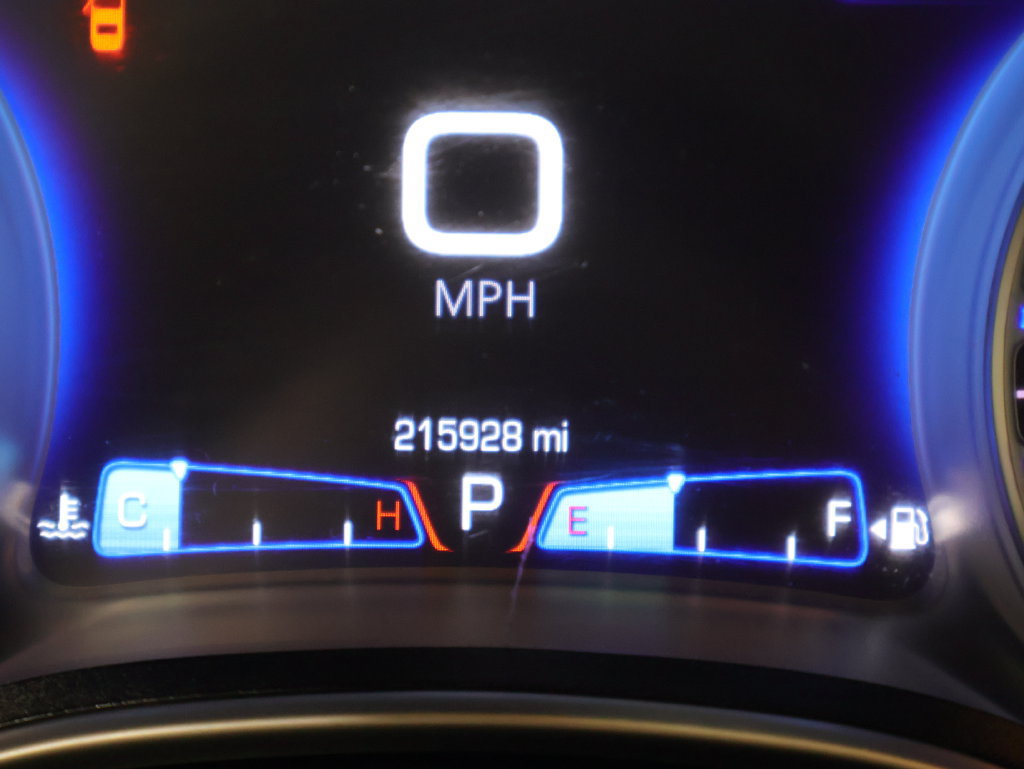 Used 2018 Chrysler 300 Limited AWD/4WD image 34