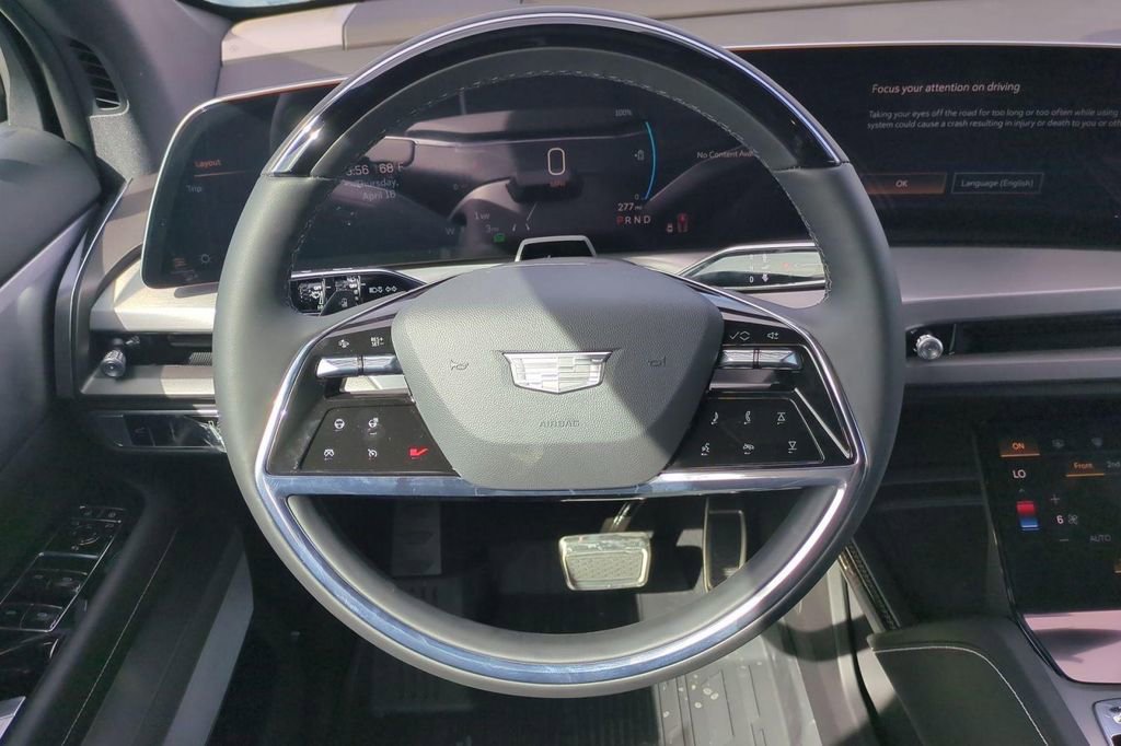 New 2026 Cadillac Vistiq Luxury w/ LPO, Floor Liner Package AWD/4WD image 20