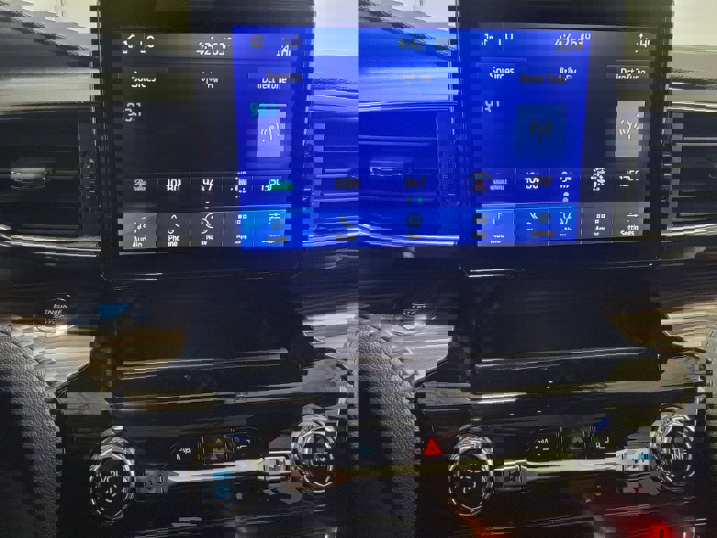 Used 2022 Ford Explorer Limited w/ Equipment Group 301A image 21