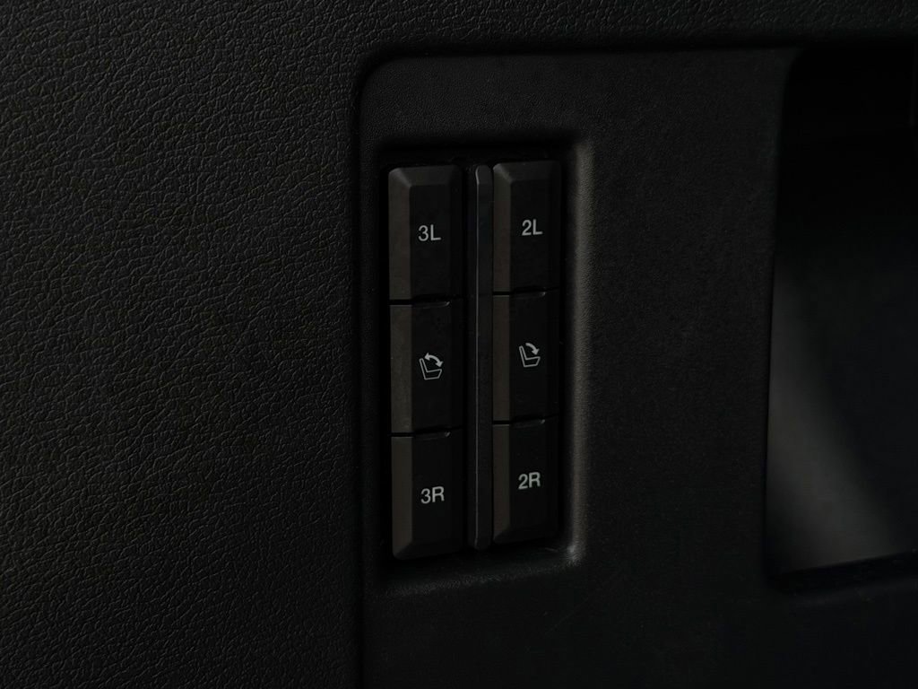 Used 2022 Ford Expedition Limited AWD/4WD image 27