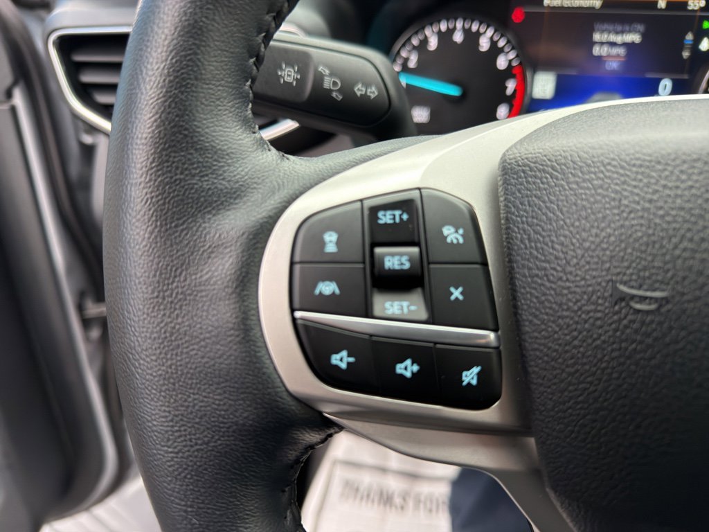 Used 2023 Ford Explorer Limited image 22