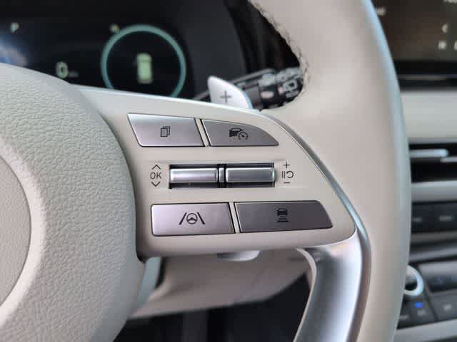 Used 2023 Hyundai Palisade Limited w/ Cargo Package AWD/4WD image 25