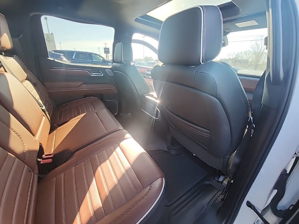Used 2023 GMC Sierra 1500 Denali Ultimate image 19