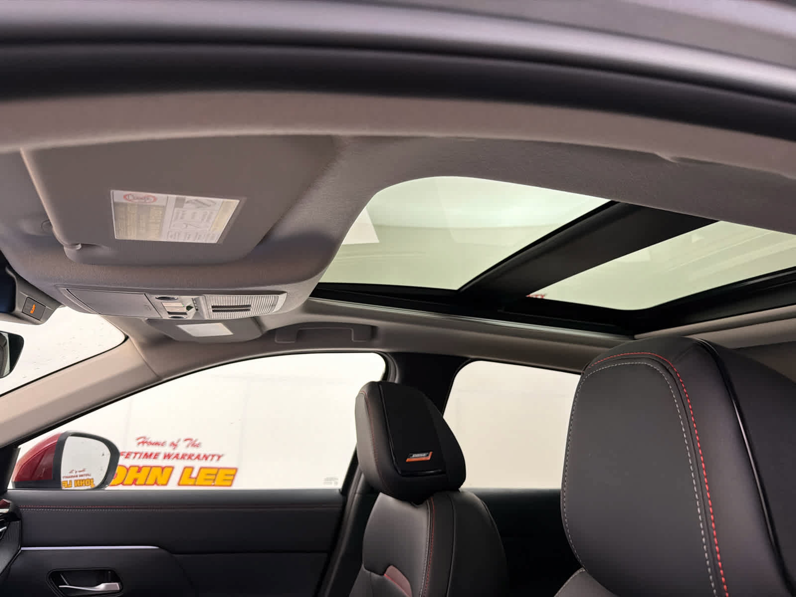 New 2026 Nissan Kicks SR w/ SR Premium Package FWD image 15