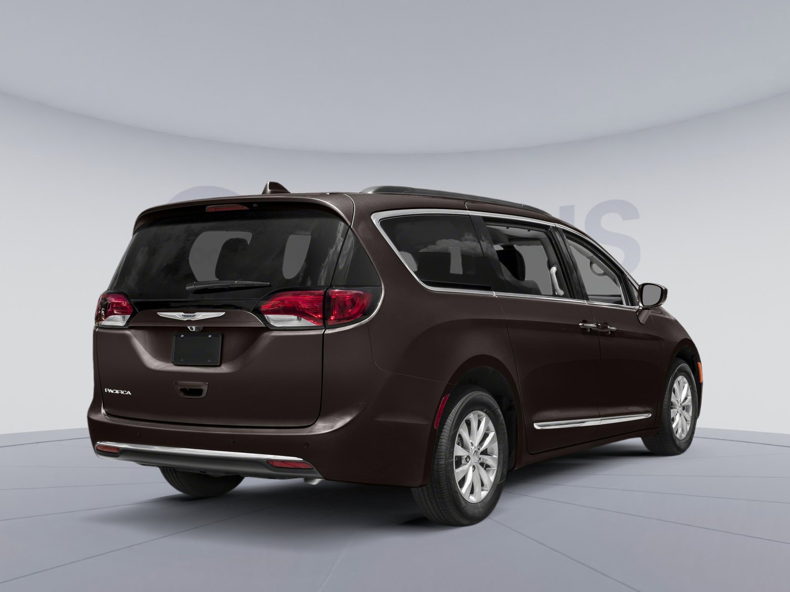 Used 2018 Chrysler Pacifica Touring-L image 2