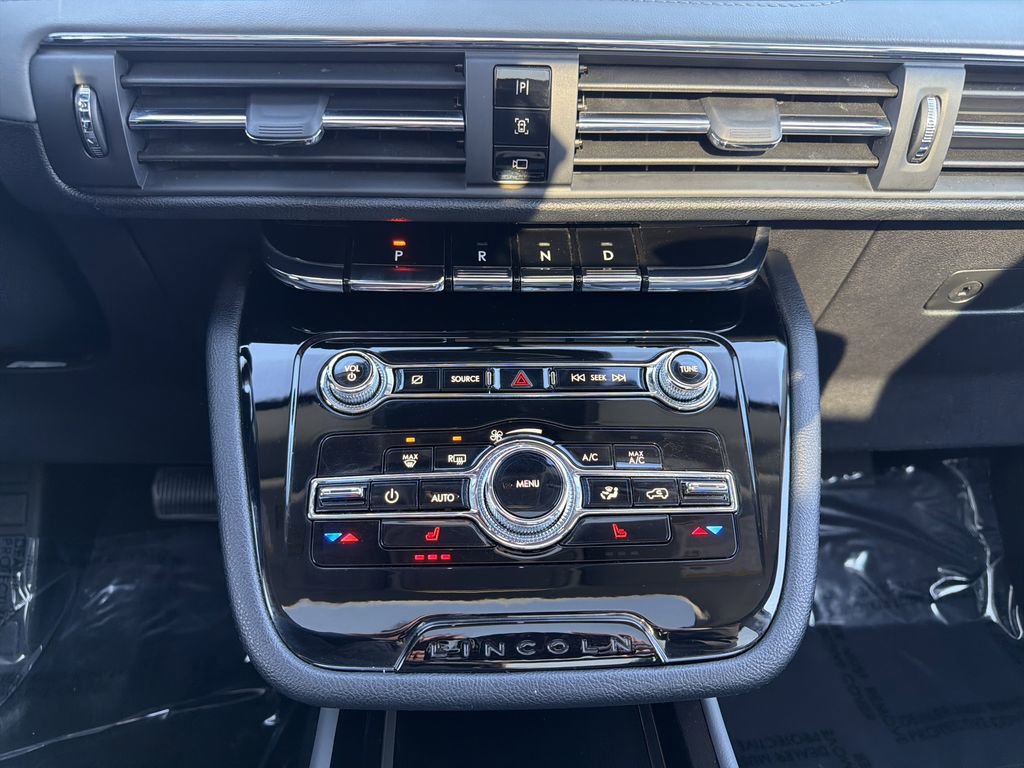 Used 2022 Lincoln Corsair Grand Touring image 27