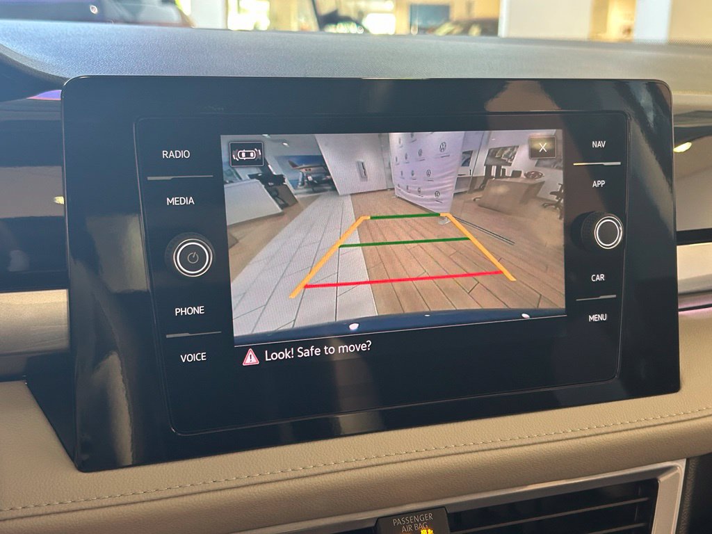 New 2026 Volkswagen Taos SEL AWD/4WD image 28
