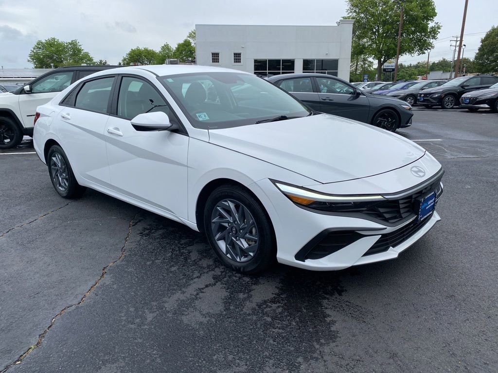 Certified 2024 Hyundai Elantra SEL