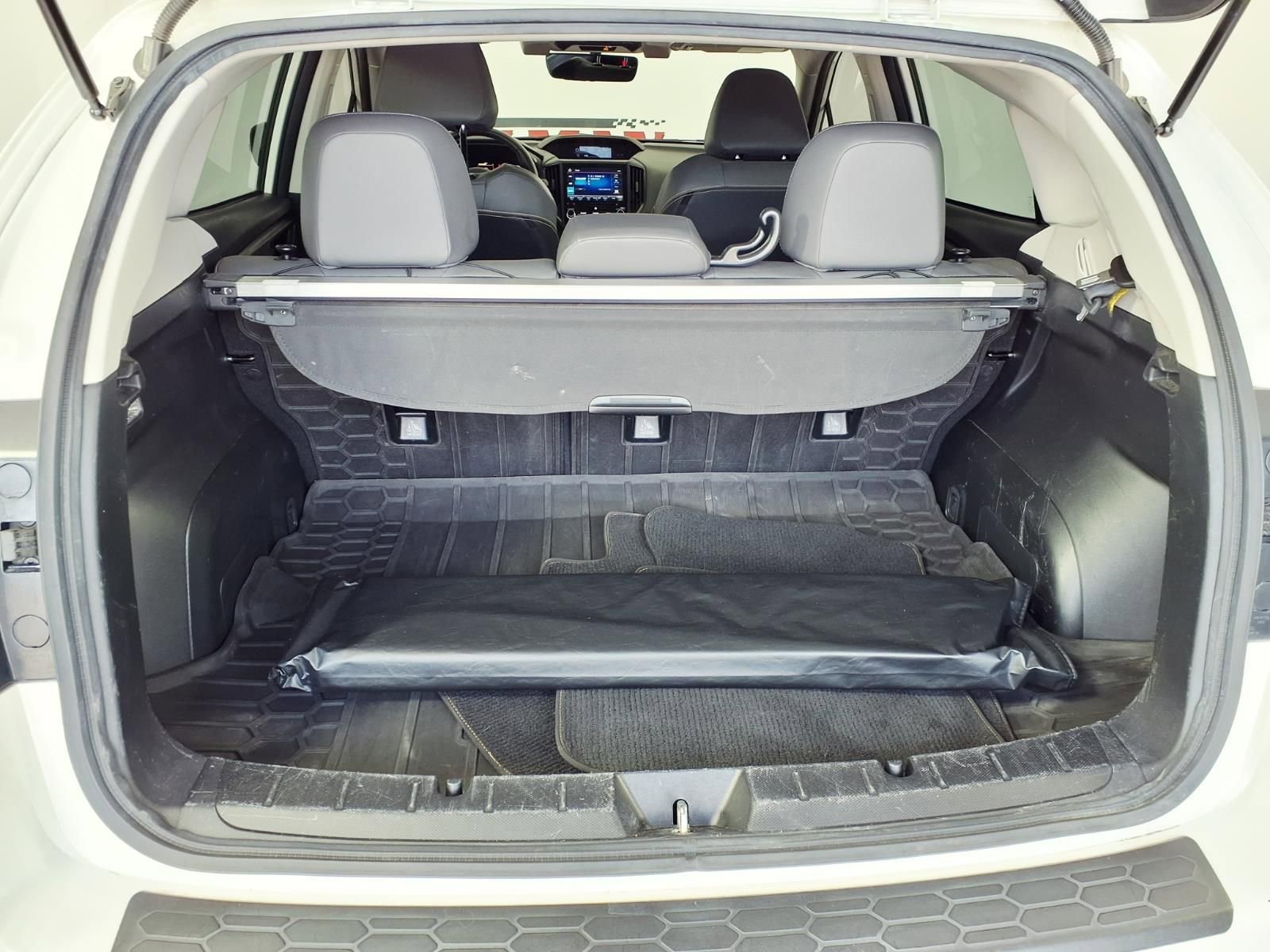 Used 2022 Subaru Crosstrek 2.5i Sport w/ Moonroof Package image 9