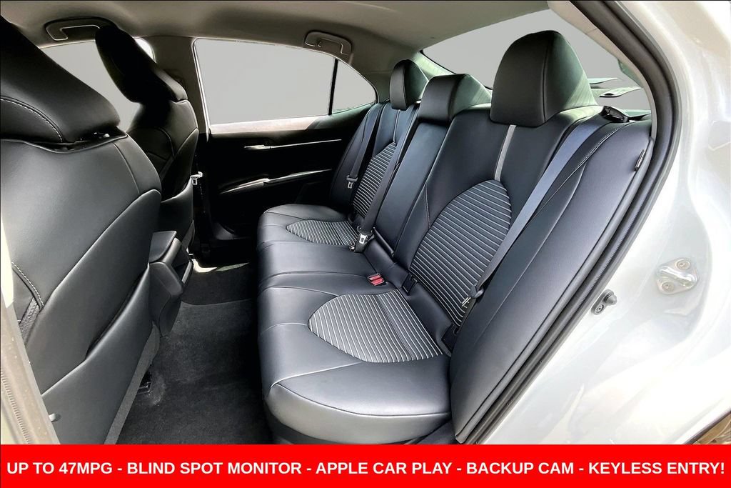 Used 2023 Toyota Camry SE w/ Convenience Package FWD image 21