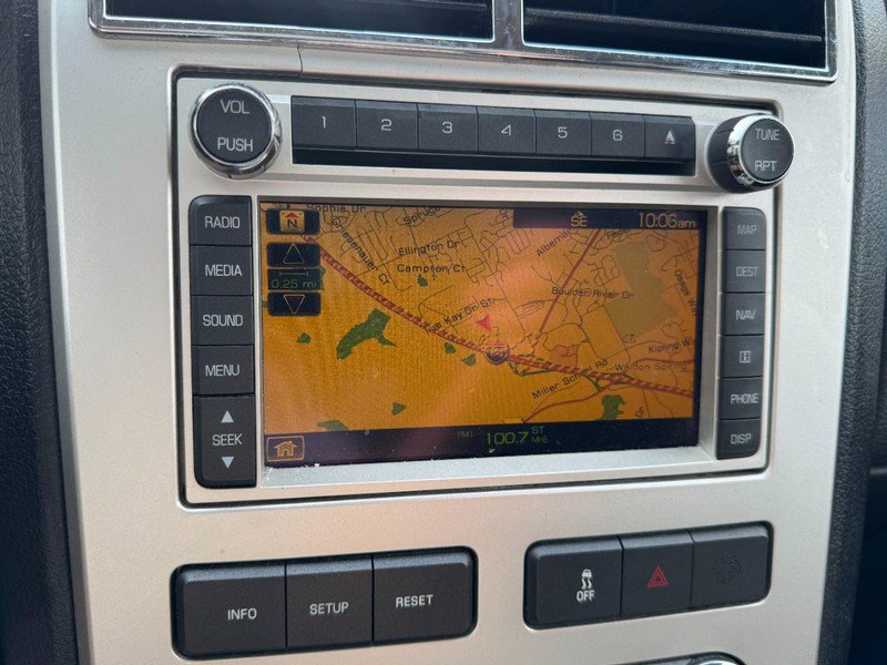 Used 2010 Lincoln MKX 2WD image 22