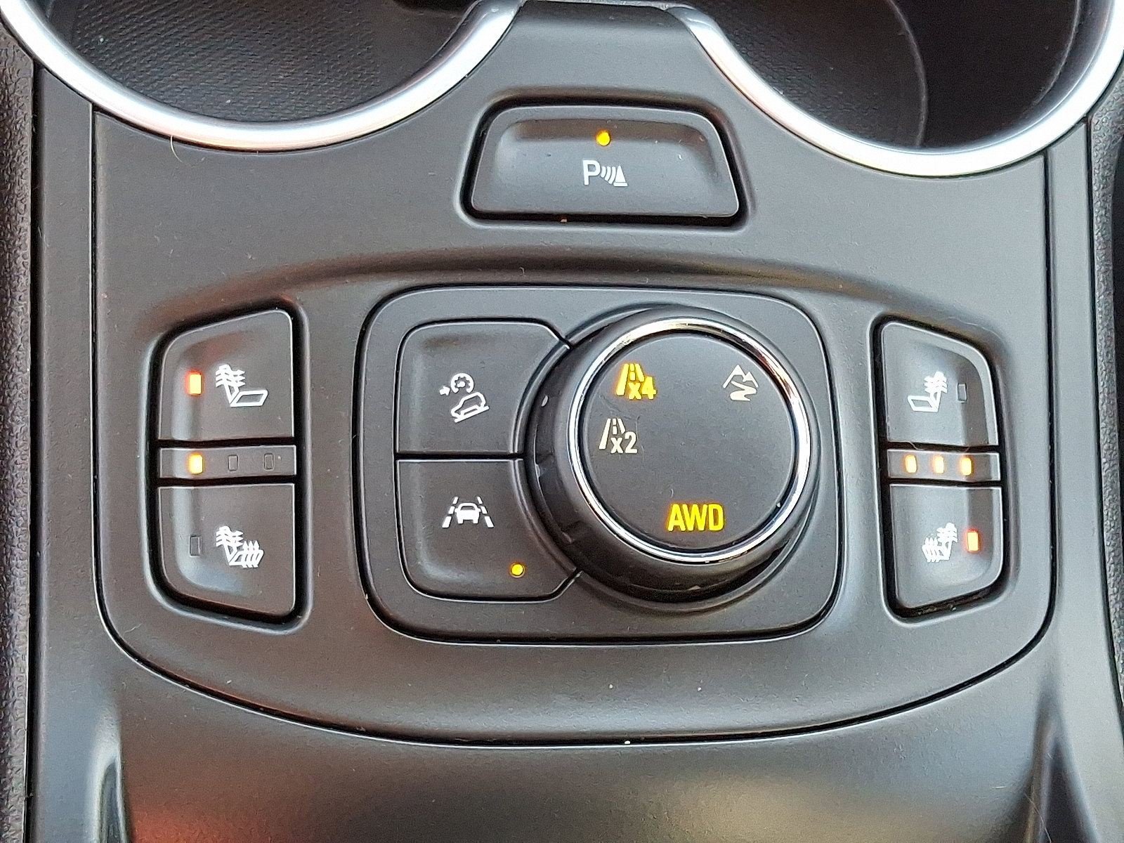 Used 2022 GMC Terrain SLT w/ Infotainment Package II image 29