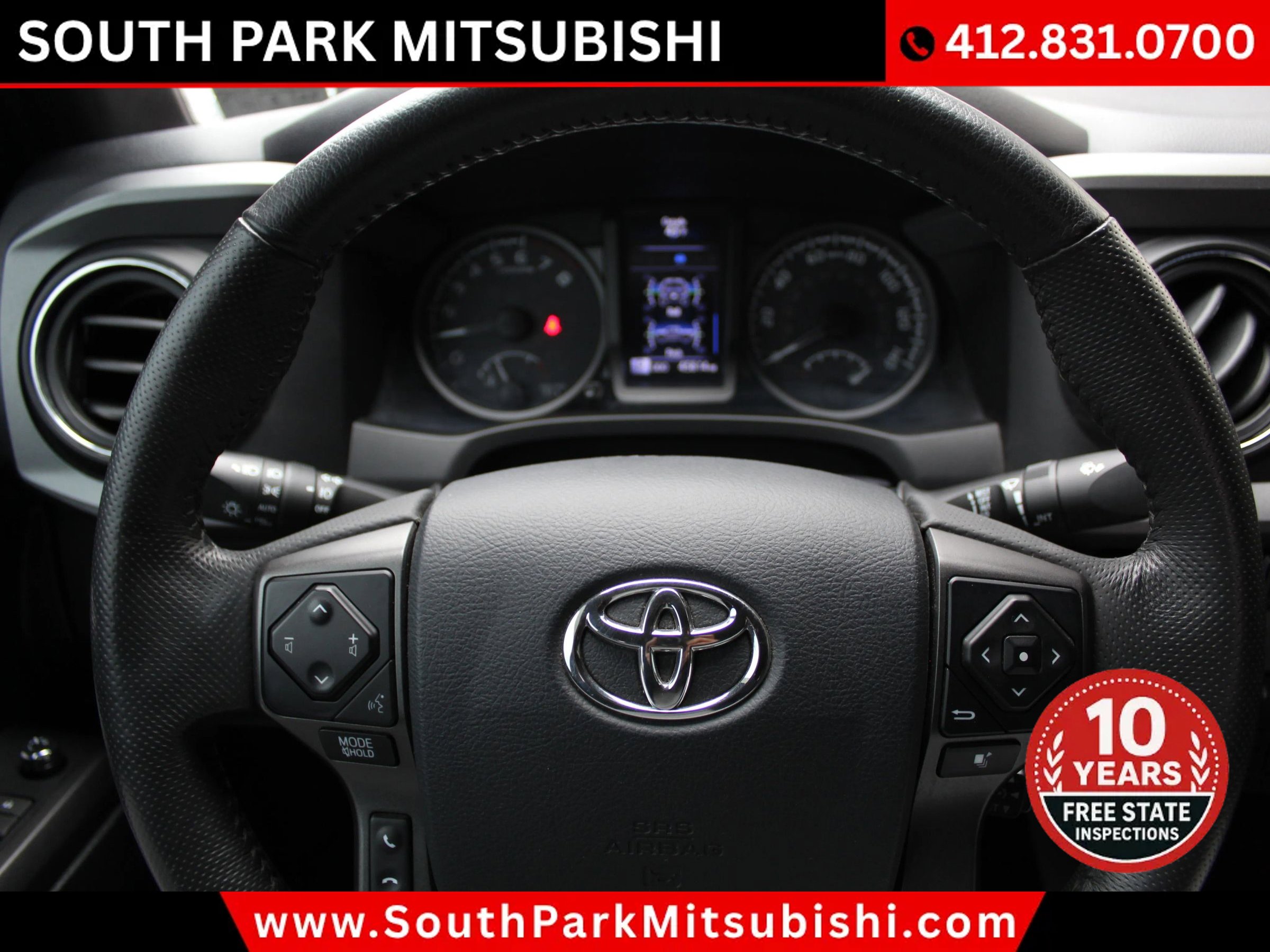 Used 2017 Toyota Tacoma TRD Off-Road w/ Premium & Technology Package image 16