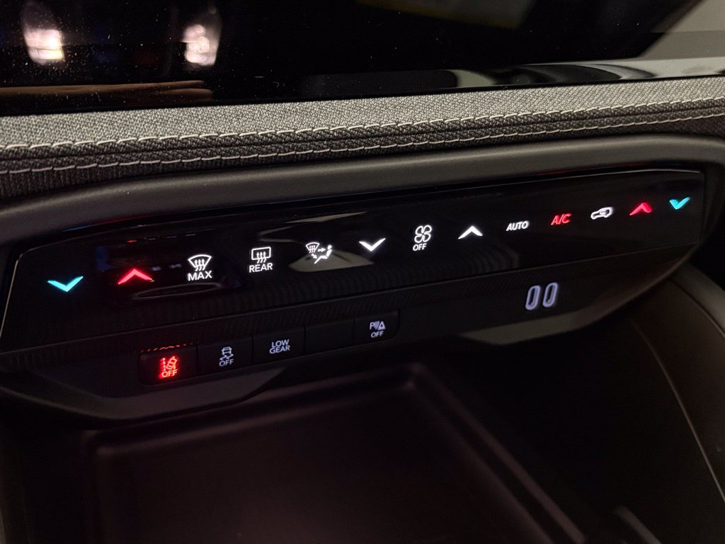 New 2026 Jeep Cherokee Laredo AWD/4WD image 28