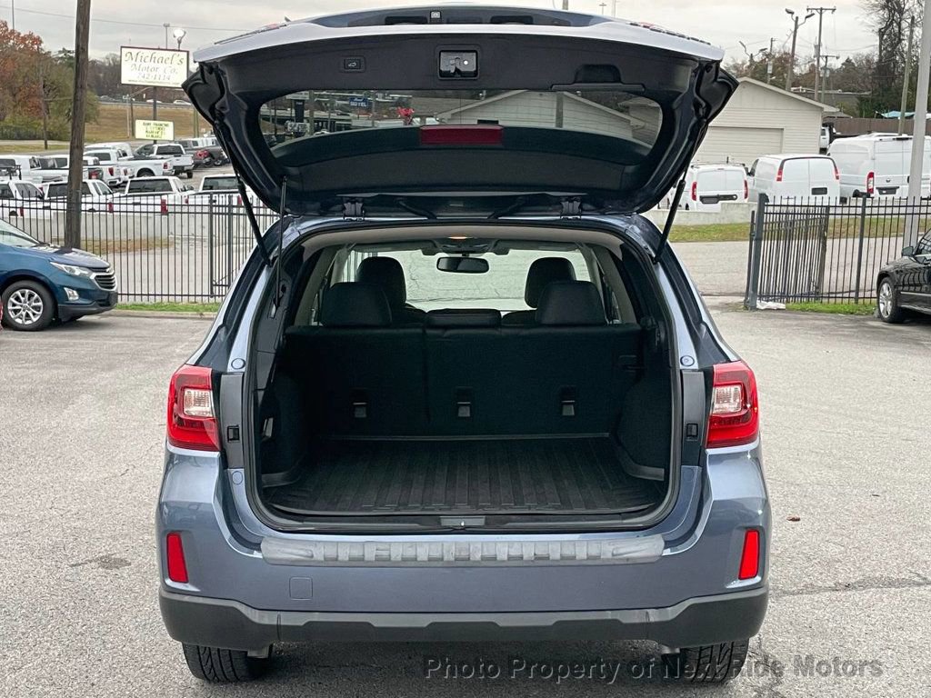 Used 2016 Subaru Outback 3.6R Limited image 25
