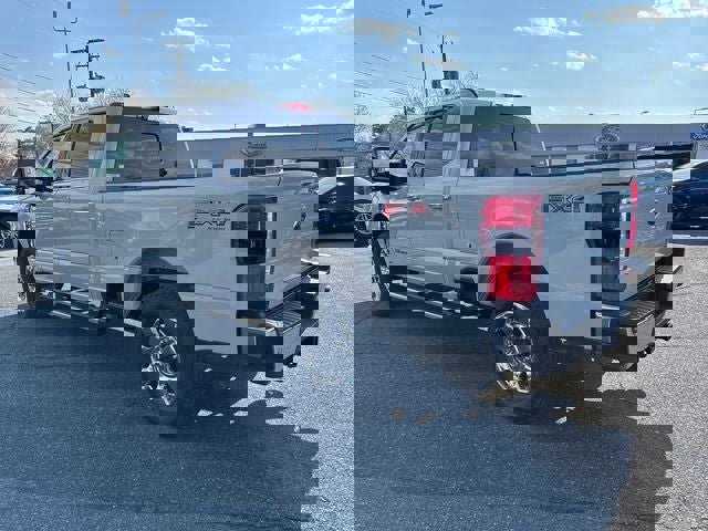 New 2026 Ford F250 XL image 3