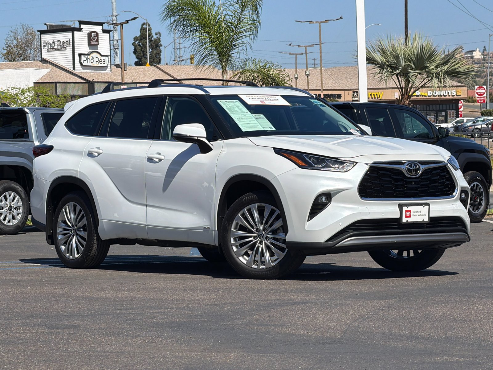 Used 2026 Toyota Highlander Platinum AWD/4WD image 8